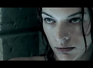 Milla Jovovich in Freeman Jilted in Apocalypse 2004