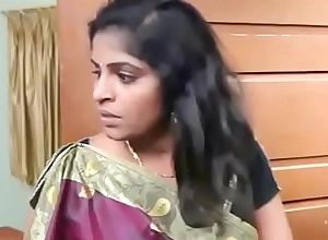 Torpid Indian Aunty Beeswax with Sneak-thief ( 270p )