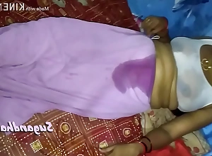 (देसी हिन्दी आडियो)सूनसान सड़क पर कार रुकवाकर चार लौड़ों ने भाभी की चू त मारी