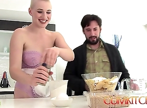 Cum kitchen: bald mart obese contraband babe riley nixon rides blarney with an increment of bakes a flan